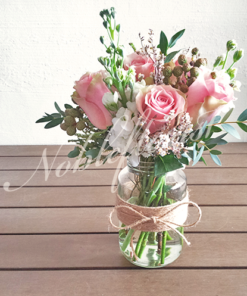 table-flower-arrangement-pink-rose