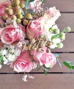 table-flower-enchanted-medley