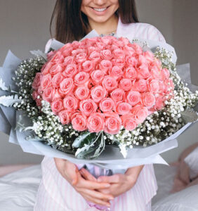 99 Pink Roses in a Bouquet