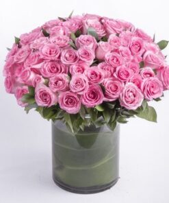 99 purple Roses in a Vase