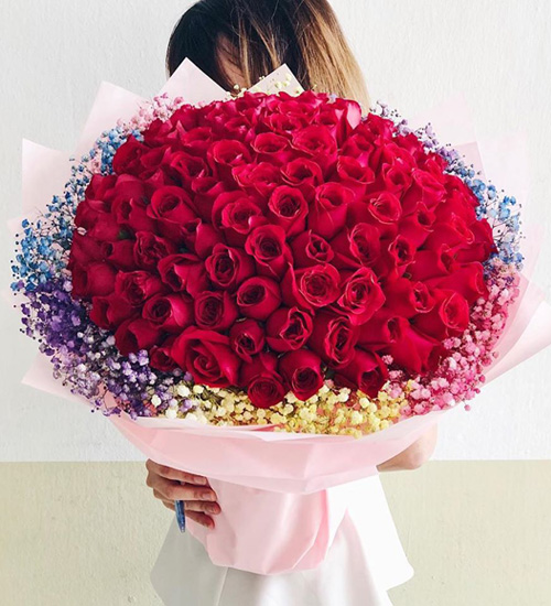 99 red rose delivery with rainbow baby breath singapore