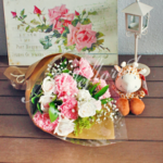 hand-bouquet-eustomas-carnation
