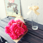 hand-tied-bouquet-carnation-vase